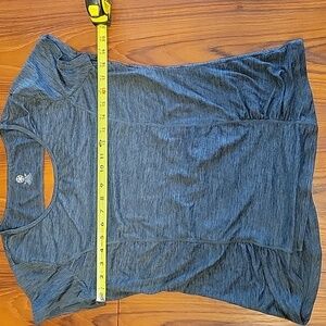 GAIAM Green Yoga Tee Size L